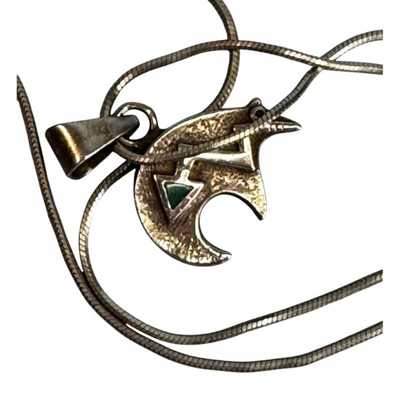 Sterling Inlay Bear Pendant Turquoise Mix 3/4" Heartline Arrow 18" Chain - Picture 4 of 5